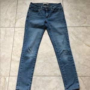 Levi’s 711 Skinny Jean